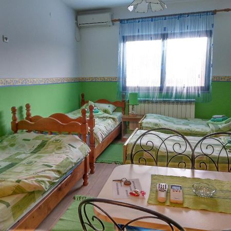 Apartment Harmonija Apatin Eksteriør bilde