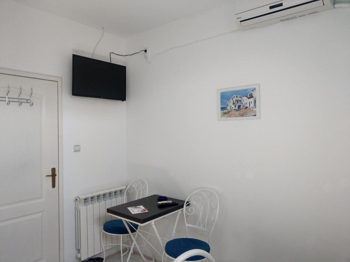 Apartment Harmonija Apatin Eksteriør bilde