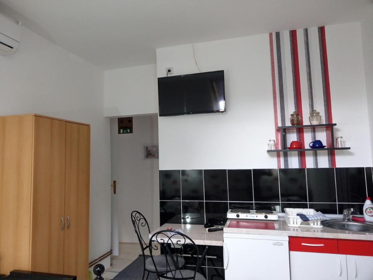 Apartment Harmonija Apatin Eksteriør bilde